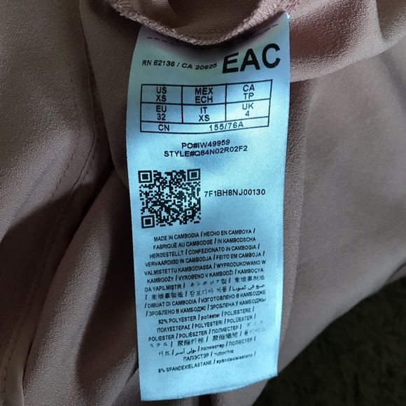 Guess Crepe Blazer - Picture 13 of 14